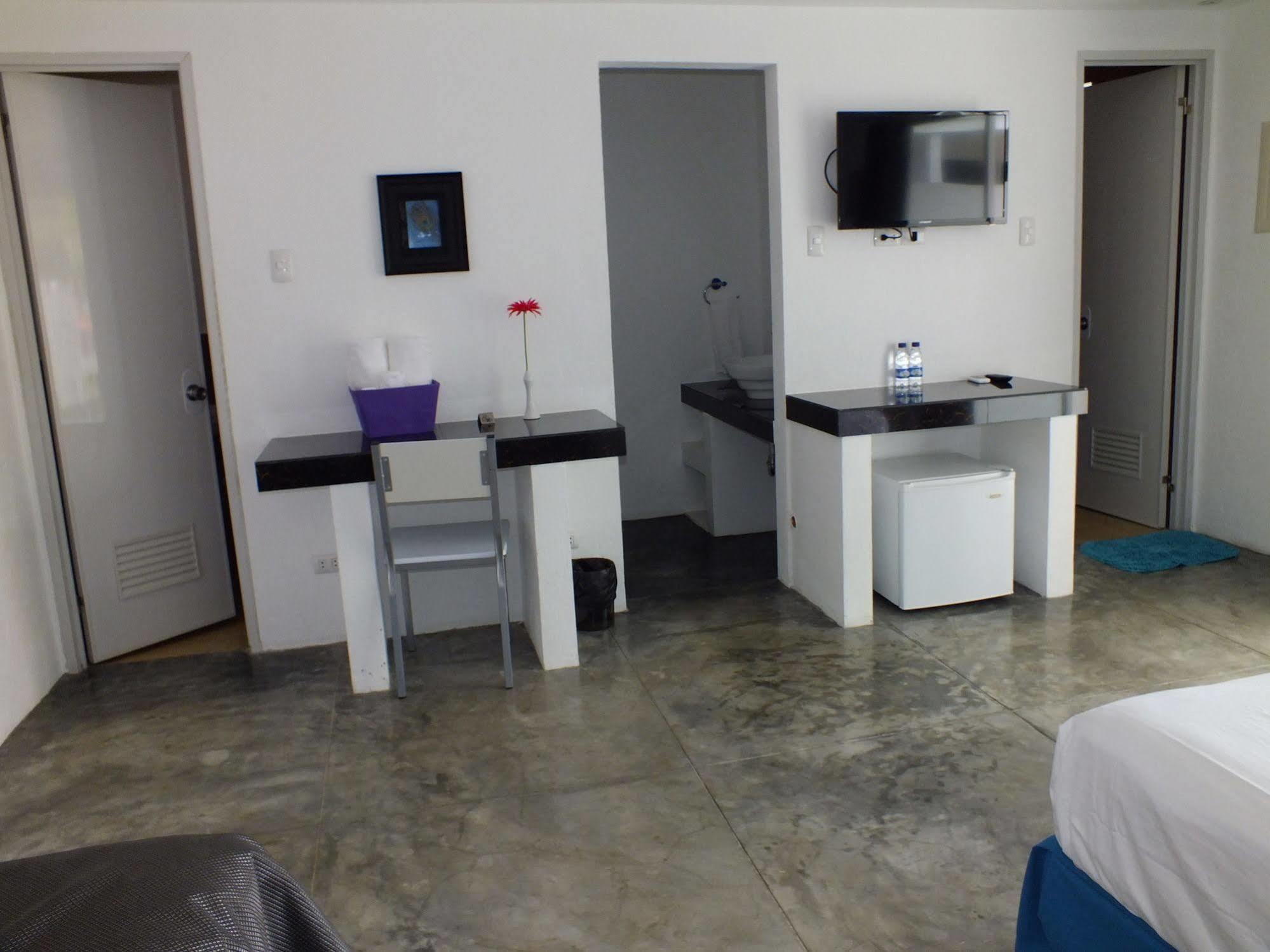 Paboreal Boutique Hotel Puerto Princesa Exteriér fotografie